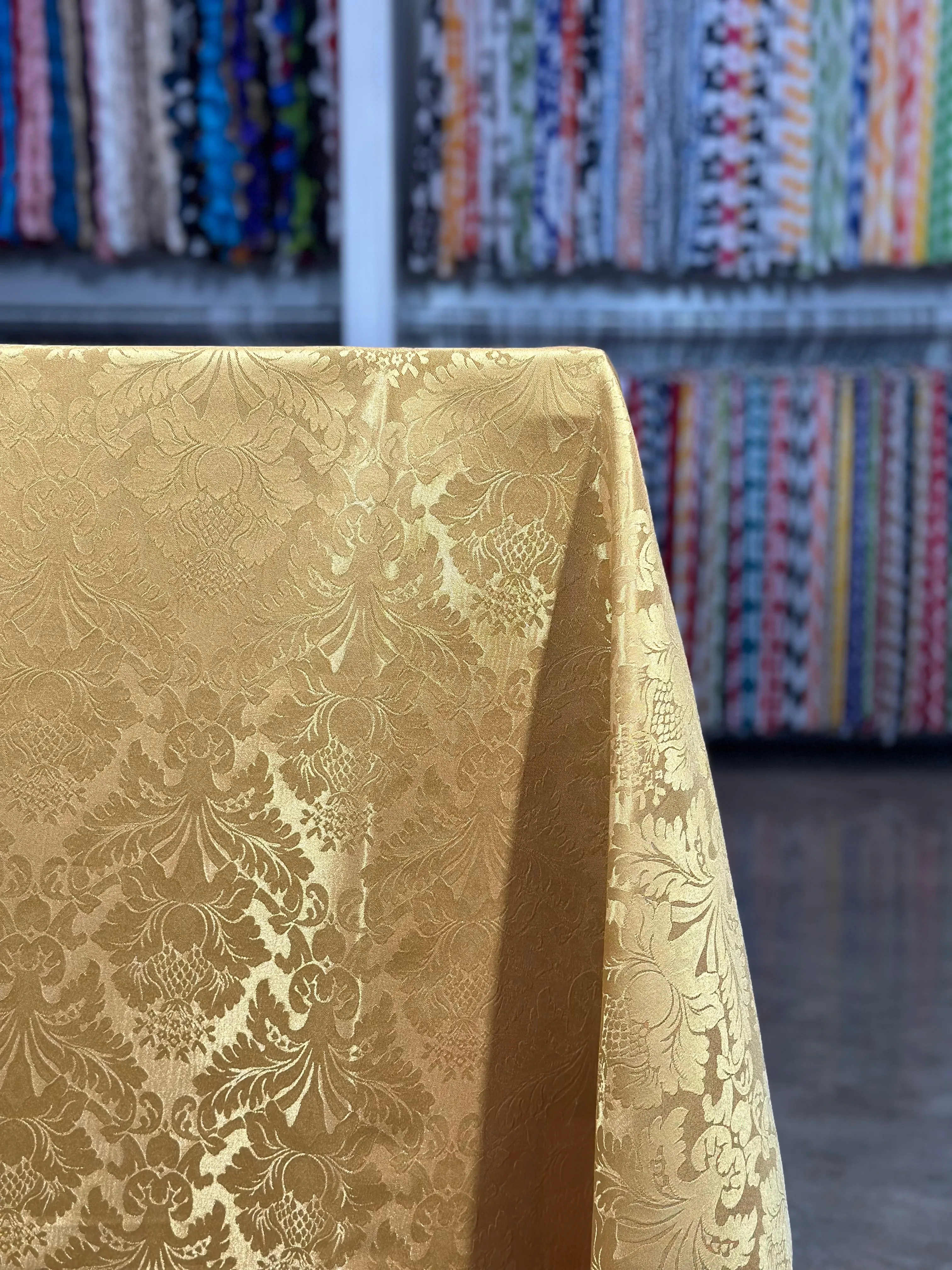 1pc - Damask Poly Table Linen 126" Round - Gold 1326