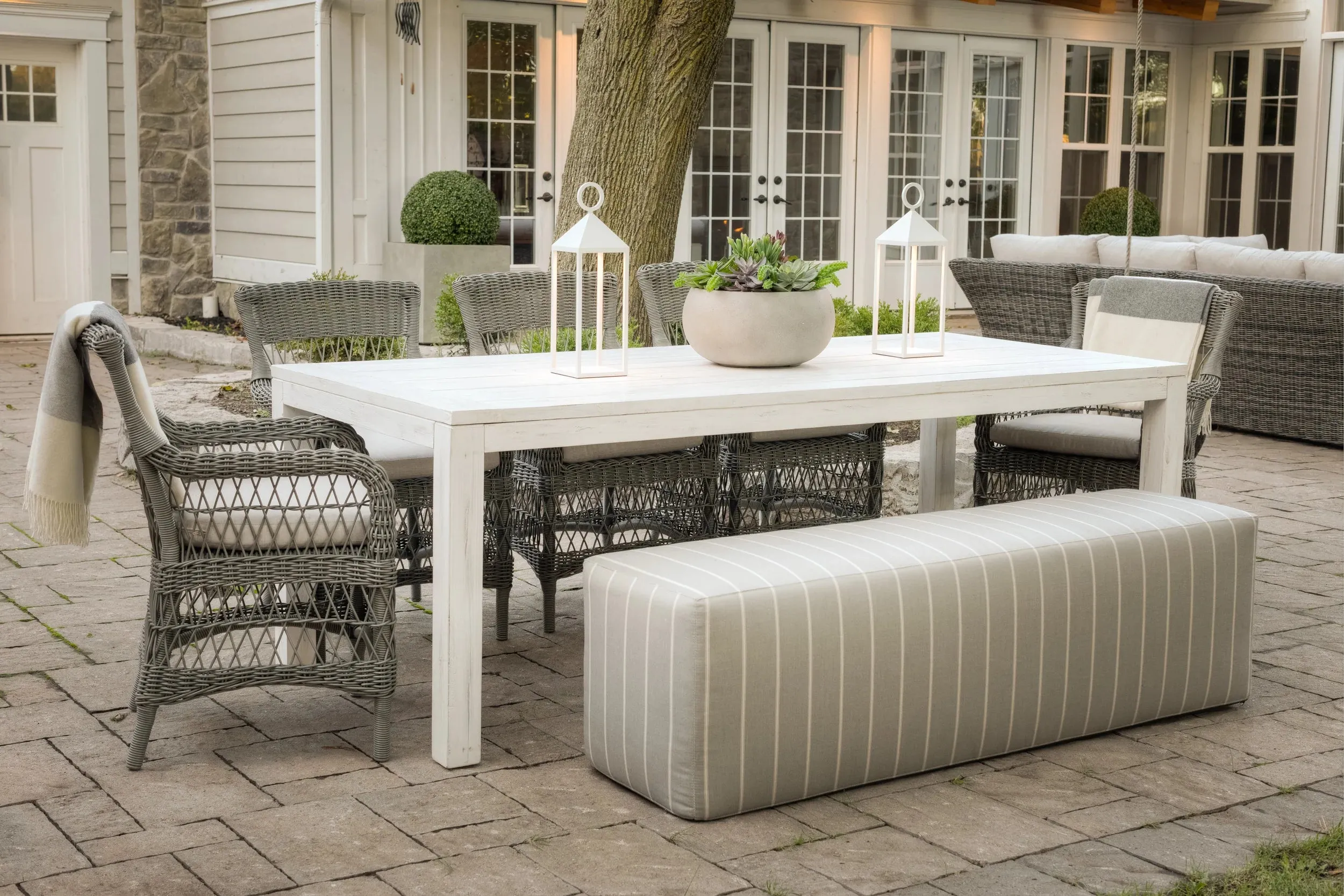 Sunbrella Fabric Bench - Auburn Graphite